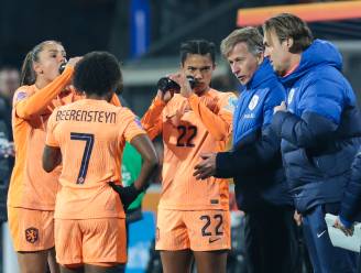 Jonker roept drie debutanten op voor EK-kwalificatieduels Oranje Leeuwinnen: 'WK-team is niet meer’