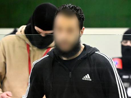 En rentrant à Bruxelles, Salah Abdeslam “voulait aller jusqu’au bout”