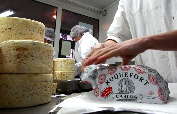 Franse kaasboeren zijn boos, omdat hun product, de wereldberoemde roquefort, een slechte score voor wat betreft voedingswaarde krijgt.