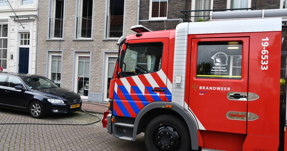 Middelbrand in appartementencomplex aan de Weststraat in Aardenburg