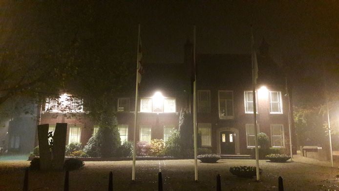 Gemeentehuis Aalburg. Archiefbeeld.