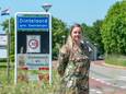 Mariella van Loon uit Dinteloord zegde haar baan als praktijkondersteuner op in Barendrecht en ging op 1 juni aan de slag in Roosendaal.