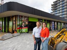 Tegenover Albert Heijn verrijst nieuwe supermarkt van Thomas en Eva: ‘Genoeg potentiële klanten in deze wijk’