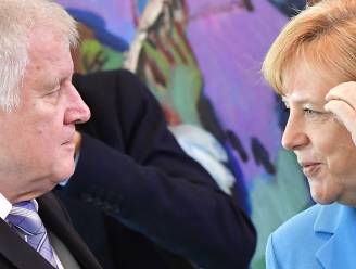 Duitse regering wankelt na ultimatum aan Merkel: "Het eindspel is ingezet"