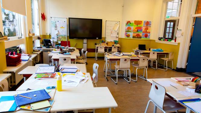 Bijna kwart leraren thuis door corona, veel schoolklassen blijven daardoor leeg