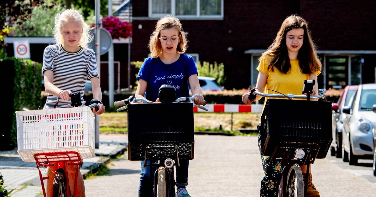 boetes de fiets: dit zijn de beste telefoonhouders voor onderweg Tech | AD.nl