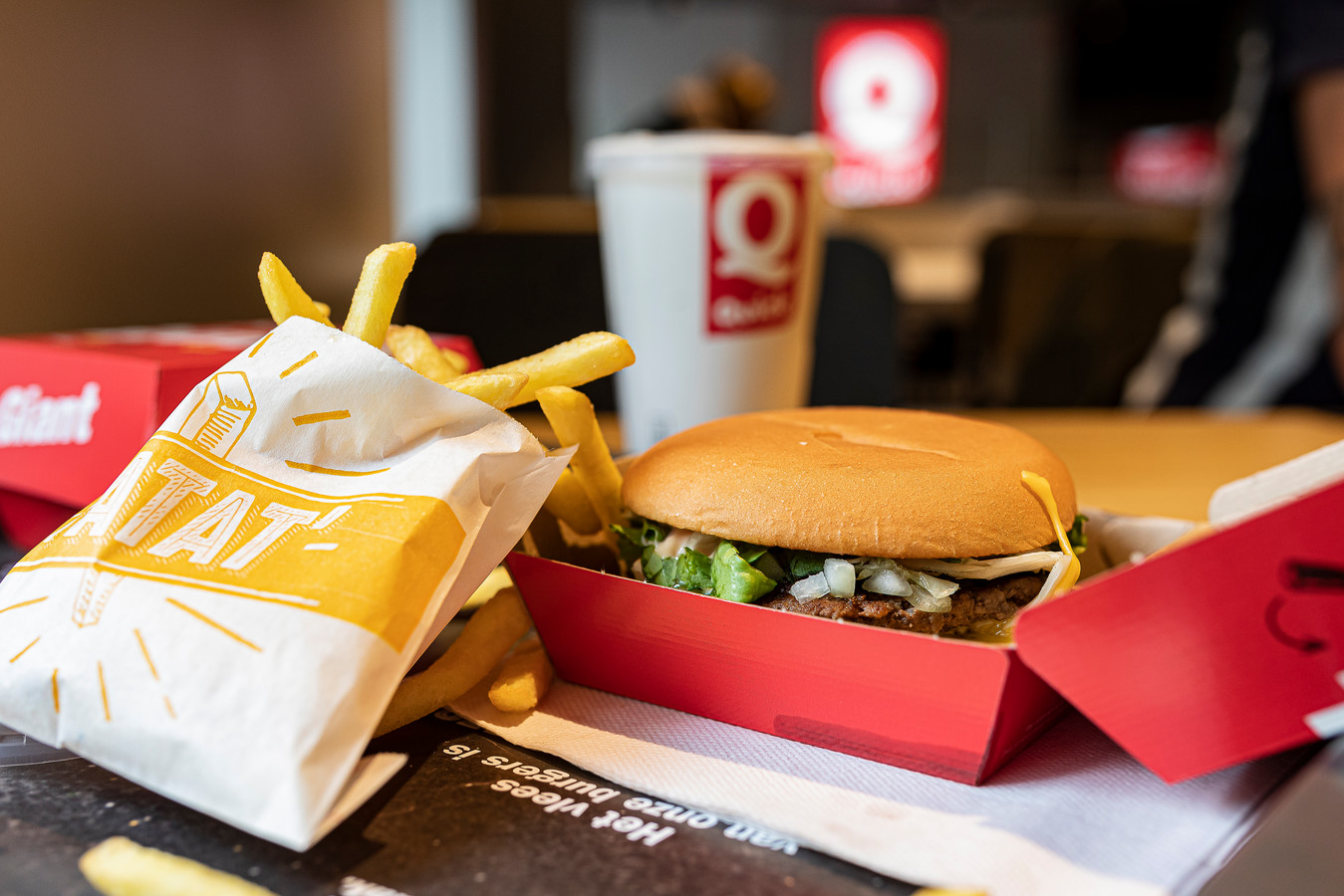 Waar bestel je de lekkerste hamburger en krokantste frietjes? Dominique