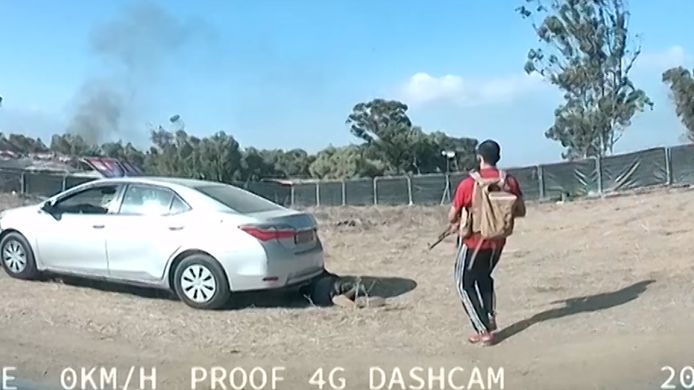 Dashcambeelden tonen hoe een festivalganger koelbloedig wordt neergeschoten door een Hamasmilitant