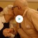 Al 76 jaar verliefd, al herkent zij hem niet meer