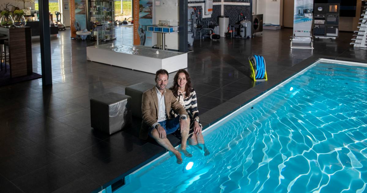 Niet op vakantie, dan een Ambiance-zwembad thuis: vanafprijs 50.000 euro (!) Overbetuwe | gelderlander.nl