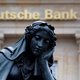 Ooit zo degelijke Deutsche Bank valt van haar voetstuk