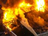 Nieuwshelikopter filmt grote brand in Amerikaanse kerk