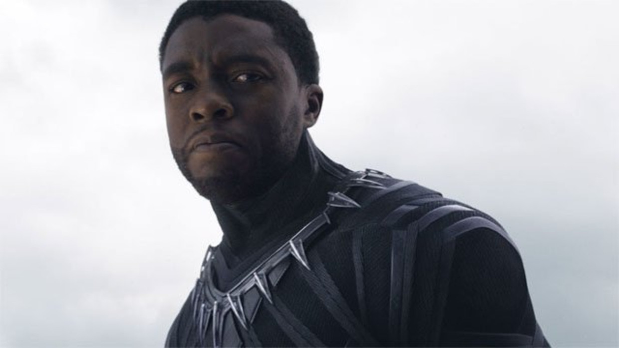 Chadwick Boseman als 'Black Panther' Beeld Marvel