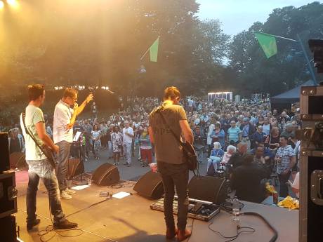 BR Serenader en Skippabeat eerste lokale bands op Palm Parkies ooit