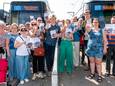 PVDA protesteert tegen afslanken dienstverlening De Lijn met Hobokens districtsraadslid Tim Joye (derde van links) op kop.