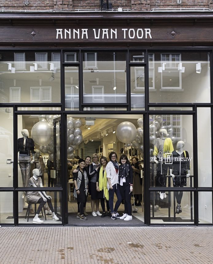Winkel Anna van Toor geopend in Kerkstraat Den Bosch | Den Bosch | AD.nl