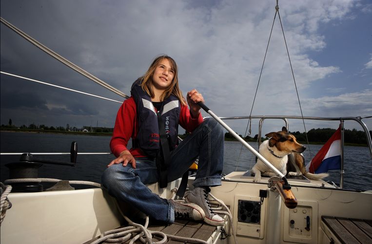 Laura Dekker (14) zeilt over twee weken wereld rond De
