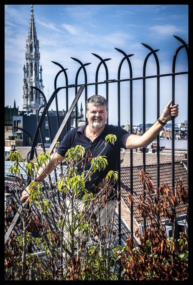 ‘Om 6 uur wakker worden aan een meer, met zicht op de bergen, en bij een kop koffie en een stukje speculoos: daar kan weinig tegenop.’ Beeld 