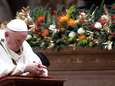 Paus predikt tijdens kerstnachtmis onbaatzuchtige christelijke liefdadigheid