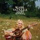 Het is heerlijk vertoeven in het zonovergoten bloemenveld van Kassi Valazza ★★★★☆