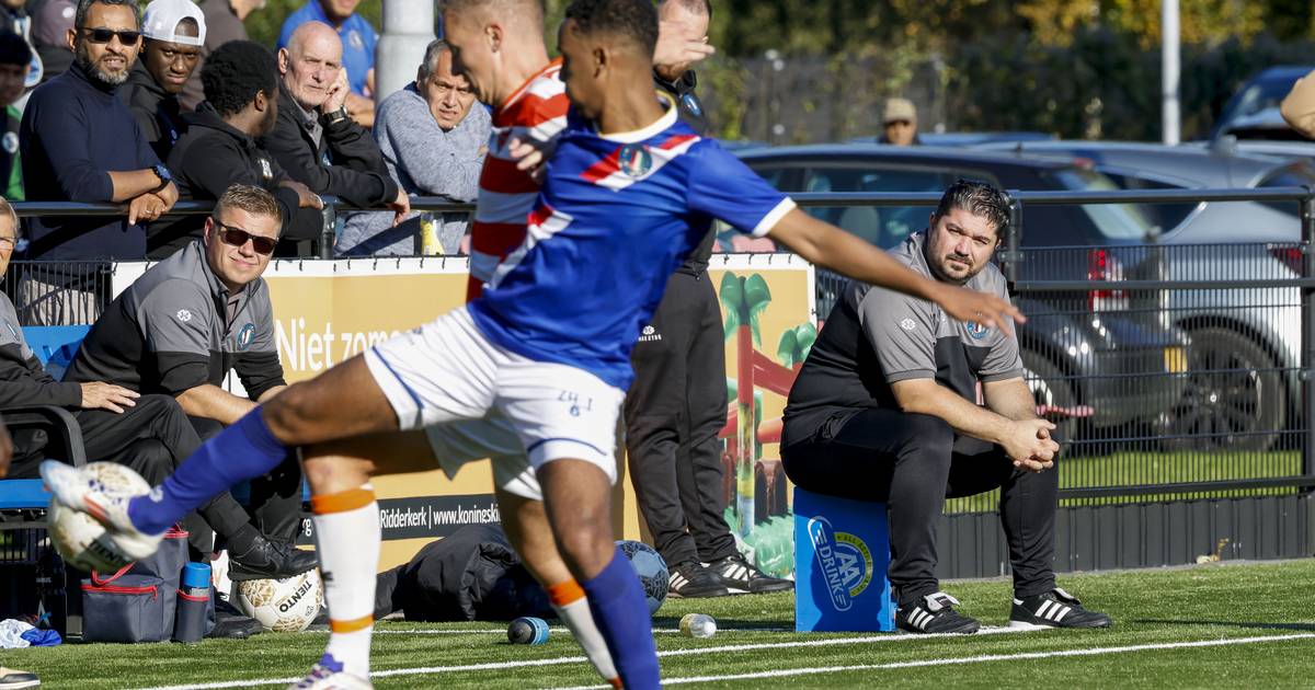 De opdracht van Charlois-trainer David van Dam: een vijfjarenplan, 54 nieuwe spelers en opklimmen