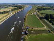 Sproeiverbod voor noorden van Brabant door blauwalg, verbod voor rivierengebied blijft van kracht