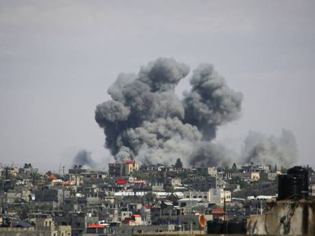 LIVE OORLOG MIDDEN-OOSTEN | Palestijnse functionarissen: oosten Rafah aangevallen door Israëlische straaljagers