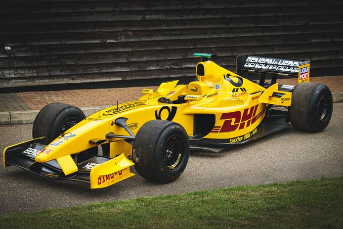 Op Dit Circuit Kun Je Zelf In Een Echte Formule 1 Auto Rijden Auto Destentor Nl