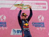 Verstappen finisht met ruime voorsprong op Hamilton