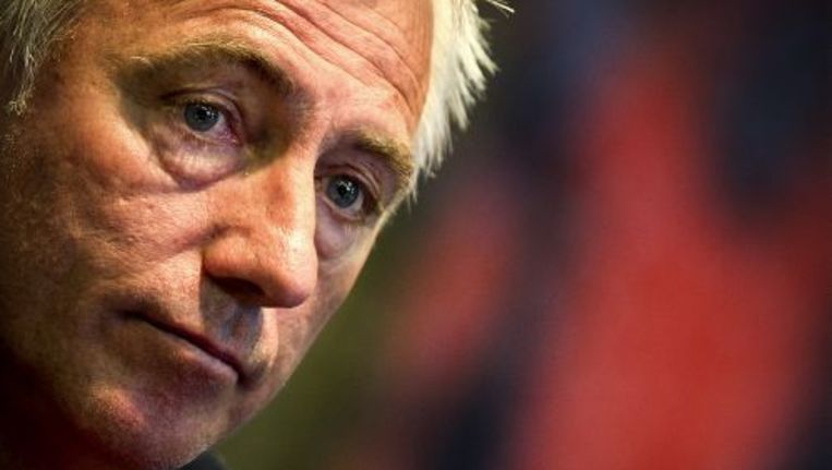 Oranje Met Bekende Formatie Tegen Kameroen Het Parool