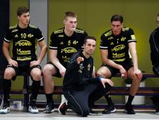 Pittige straf voor handballers Houten
