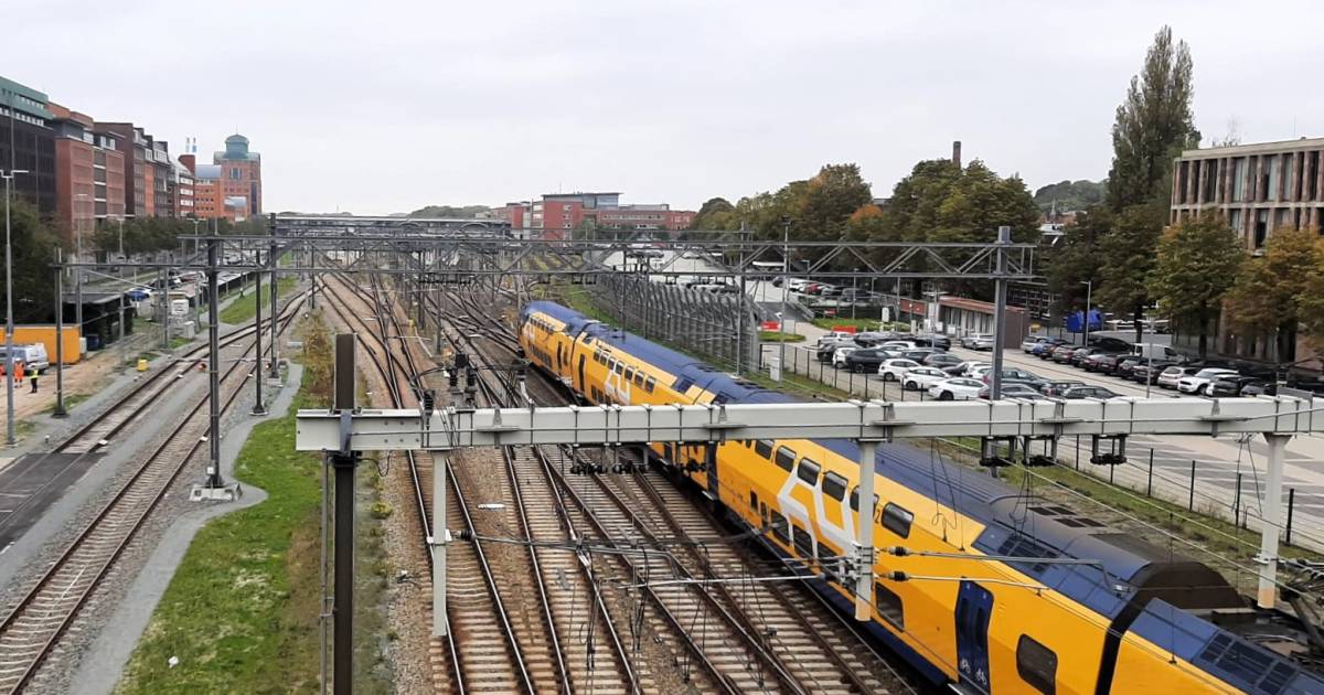 Geen treinen tussen Tilburg en Den Bosch door aanrijding.