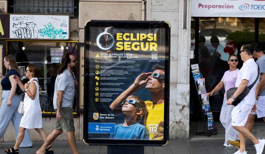 Twee minuten duisternis, maanden voorbereiding: deze Belgen reizen voor de eclips naar Spanje en IJsland