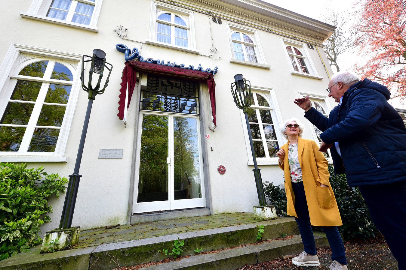 Hoe Nu Verder Met Verpauperde Villa Vrouwenhof ‘straks Ben Je Het Voor Altijd Kwijt Foto 