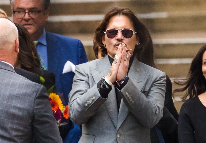 Johnny Depp woonde zelf het drie weken durende proces bij in Londen.