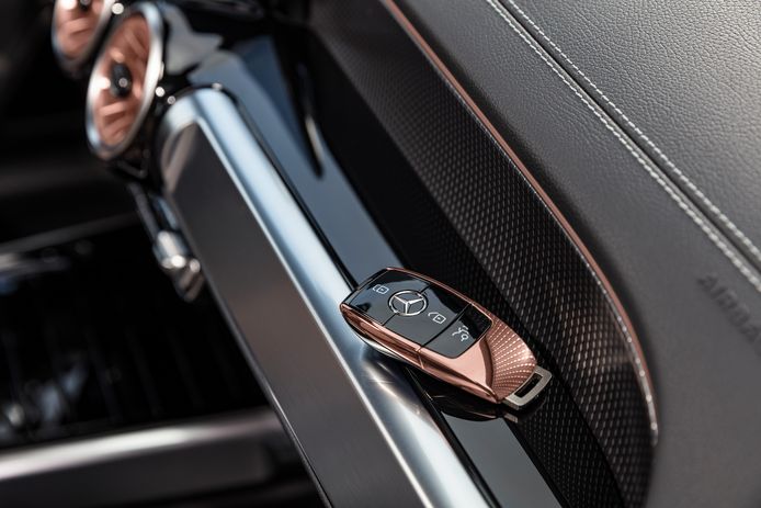 Mercedes EQB