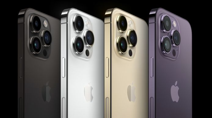 De vier uitvoeringen van de iPhone 14 Pro: zwart, wit, goud en paars.