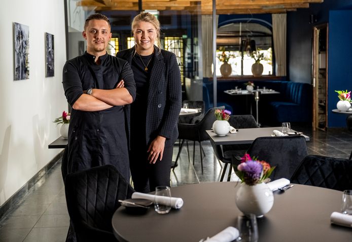 Begin deze maand startten Kelvin de Pijper (29) en Denise van der Mijn (23) het nieuwe restaurant On Cru. Foto: Frank de Roo