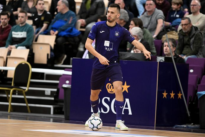 Franco Jelovcic speelt bekerfinale met RSCA Futsal tegen Real Herentals ...