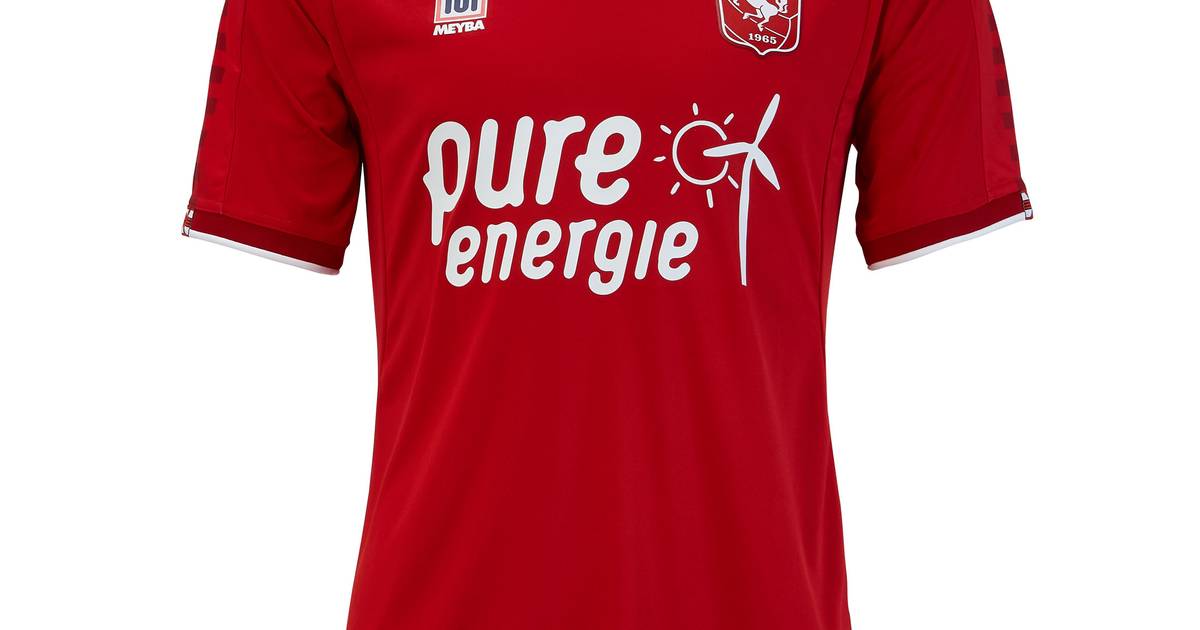 Terugbetaling Scully Anzai FC Twente presenteert nieuwe tenues | FC Twente | tubantia.nl