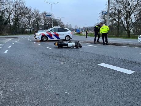 Motorrijder raakt gewond bij verkeersongeval in Hardenberg