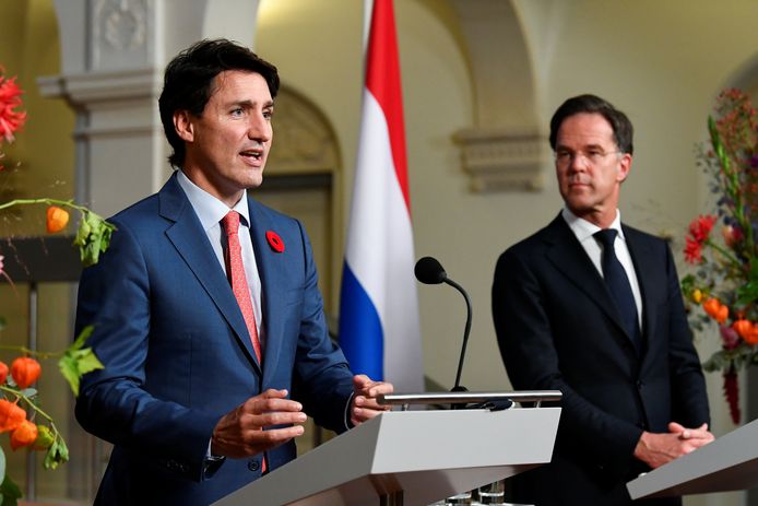 Canadese minister-president Justin Trudeau spreekt op een gezamenlijke persconferentie met demissionair premier Mark Rutte over het gesprek dat ze kort daarvoor gevoerd hebben.