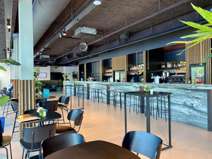 De bar van The Serve