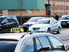 'Chaos' op stapavonden splijt Bredase taxibranche
