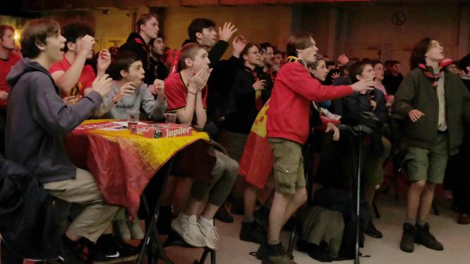 Rode Duivels vergallen voetbalfeestje in De Loods: “Allez jongens, komaan!”