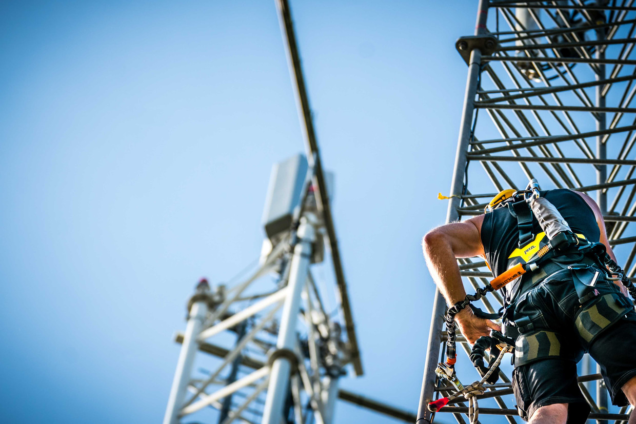 Een 5G-mast in Veldhoven. Beeld ANP
