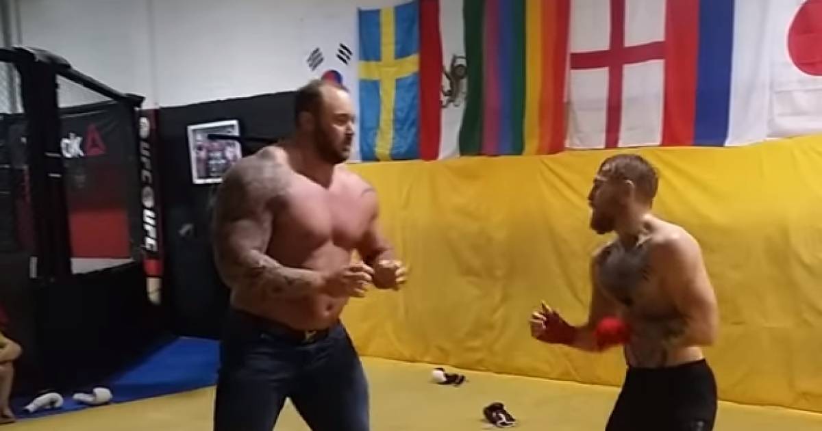 Zo N 105 Kilo En 30 Cm Verschil The Mountain Uit Game Of Thrones Aast Op Kooigevecht Met Conor Mcgregor Time Out Hln Be
