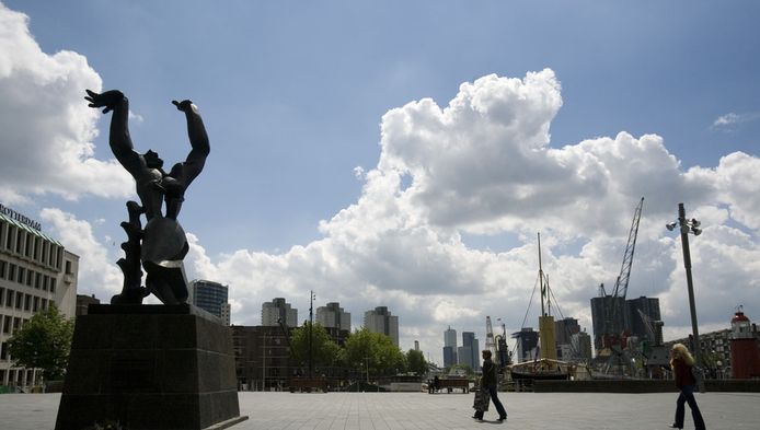 Zadkine Moet Blijven Staan Op Plein 1940 Rotterdam Ad Nl