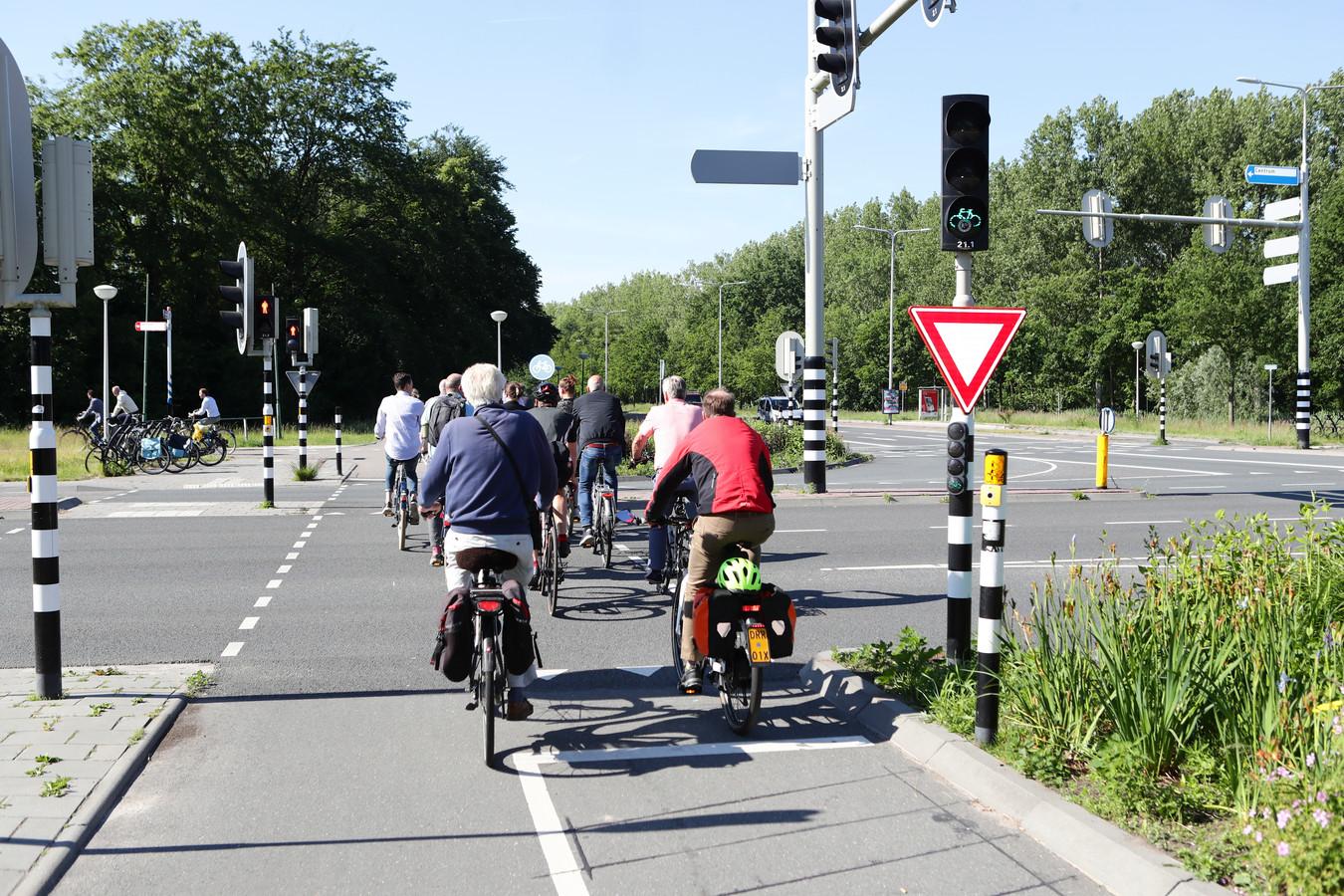 Deze App ‘drukt Vast Op Het Knopje Voor Je Bij Het Verkeerslicht Bent 6366