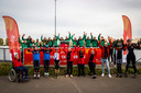 Schaatsteam Reggeborgh was op de skeelerbaan in Rijssen om de toppers van de Special Olympics te ontmoeten.